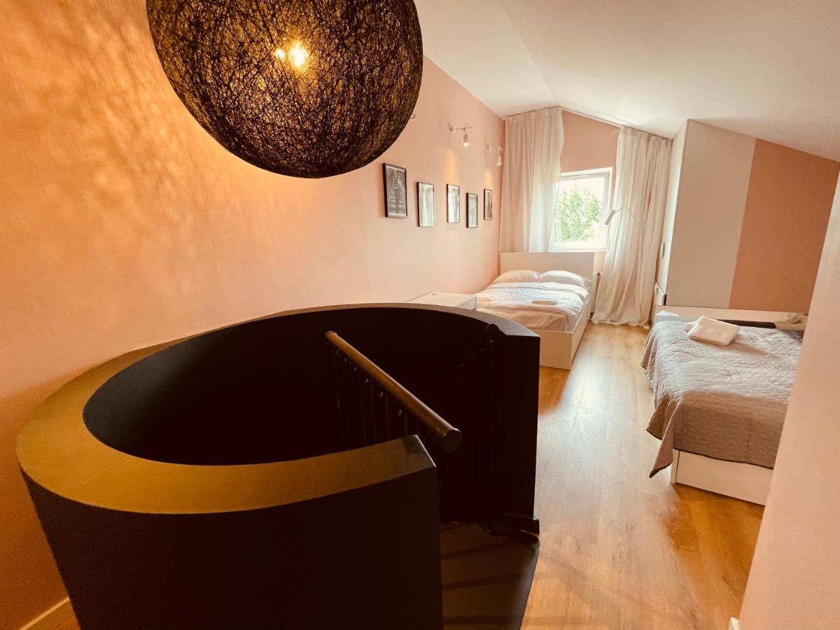 Apartamenty Ktw Penthouse Z Tarasem Katowice Exteriör bild